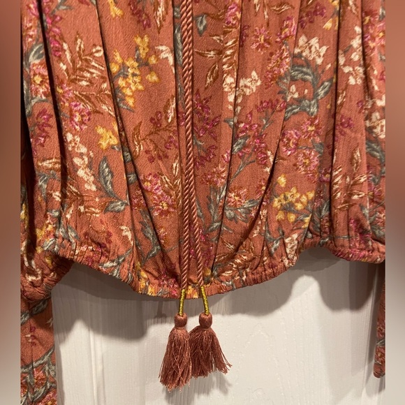 NWT Wonderly Size XL Mauve Floral Off The Shoulder Batwing Sleeve Peasant Top - Picture 2 of 11